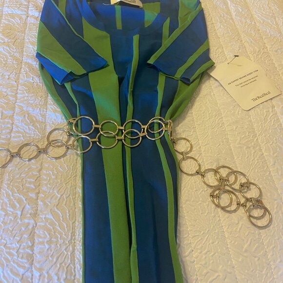 NWT Beautiful Diane Von Furstenberg Top - Size M - Picture 2 of 3